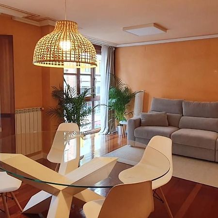 Centrico apto Cangas de Onís, cerca Puente Romano Apartamento Exterior foto